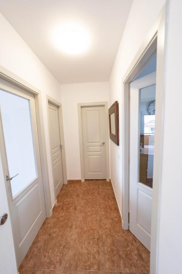 Sun Bay Apartment Caleta De Fuste Exterior photo
